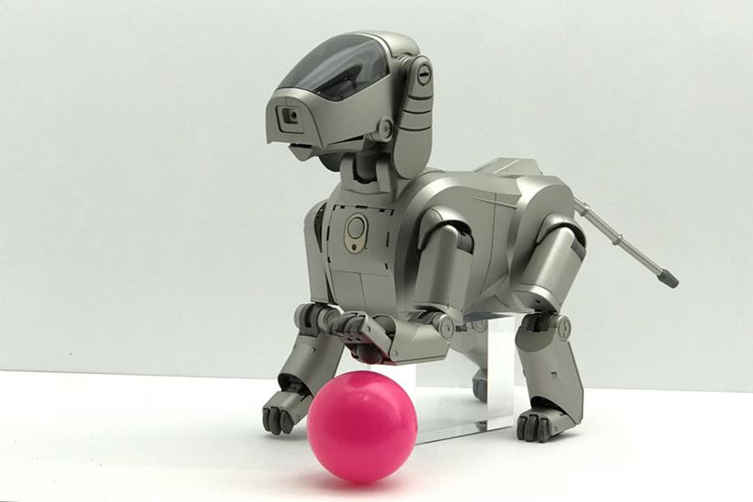 aibo（アイボ）」が帰ってきた！ 愛くるしい表情と滑らかな動きを動画でチェック - 価格.comマガジン