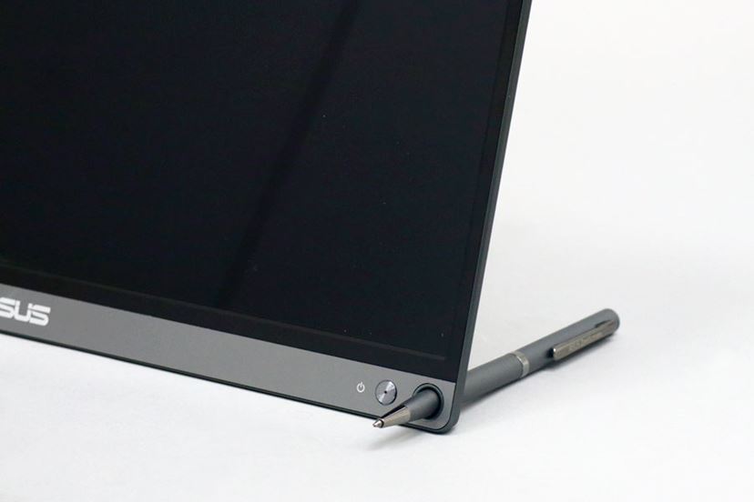 ノートPCでもマルチディスプレイ！ ASUSのモバイルディスプレイが快適