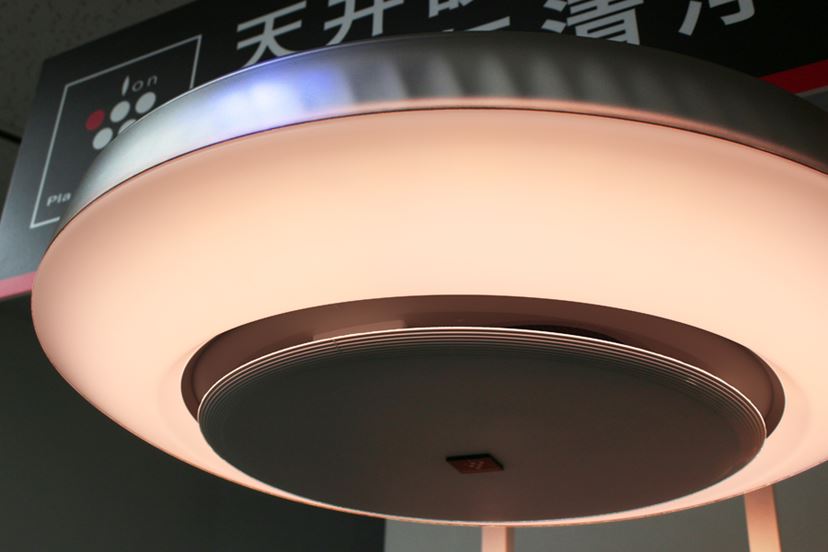 LEDシーリングライトなのに空気清浄機！ シャープ「天井空清」がかなりよさげ!! - 価格.comマガジン