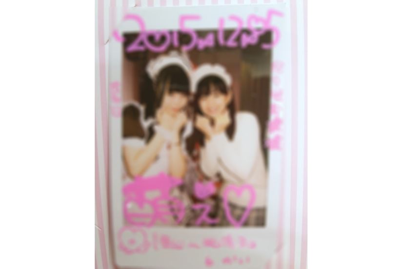 スマホの写真がチェキになる!? 元地下アイドルが「プリントス」に感動