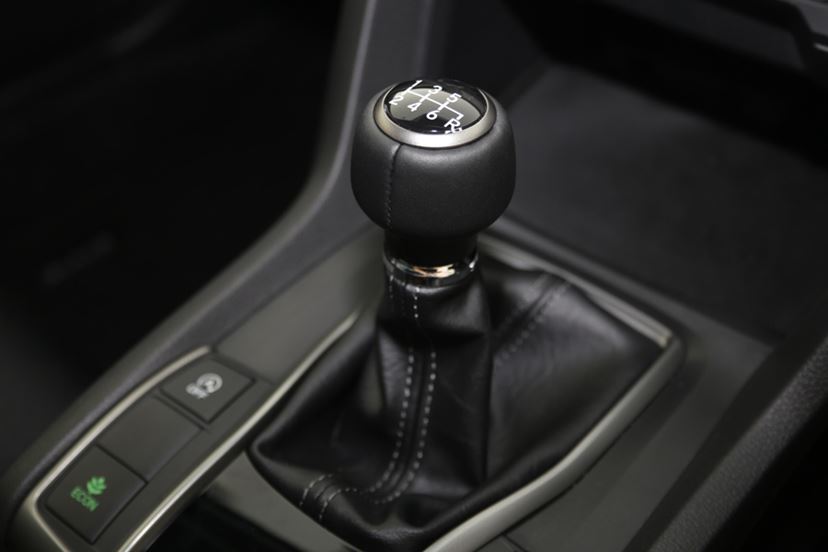 ホンダ 新型「シビック」のMT（マニュアル）車が売れている理由 - 価格