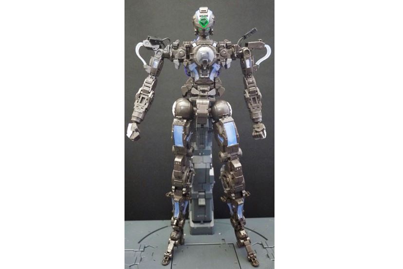 3万円超えの“光る”ガンプラ「PGエクシア」は究極のガンプラだっ