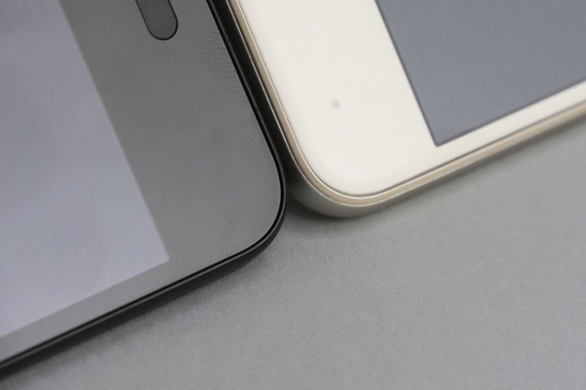 SIMフリーで躍進するシャープのスマホ「AQUOS sense lite」レビュー