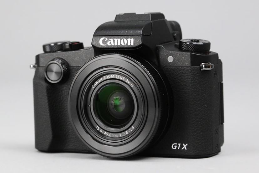 キヤノン初のAPS-Cコンデジ「PowerShot G1 X Mark III」で東京オートサロンを撮ってみた - 価格.comマガジン