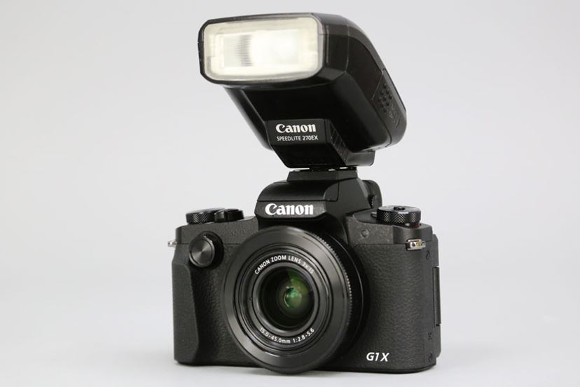 キヤノン初のAPS-Cコンデジ「PowerShot G1 X Mark III」で東京