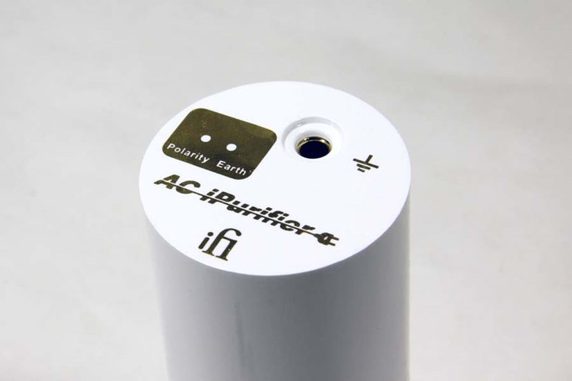iFi-Audio　iPurifier AC　ACクリーン電源 21d9uepJ58L.jpg