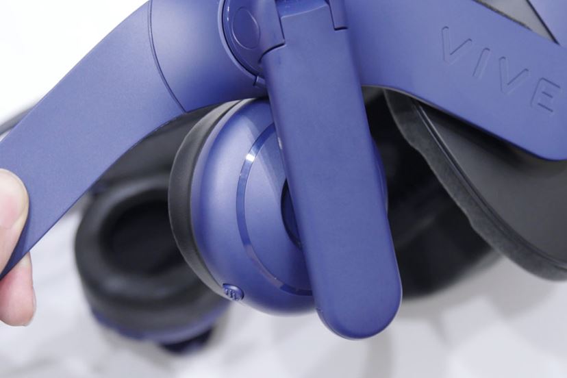 VR×ギャラガ」の夢コラボを最新VRヘッドセット「HTC Vive Pro」で体験