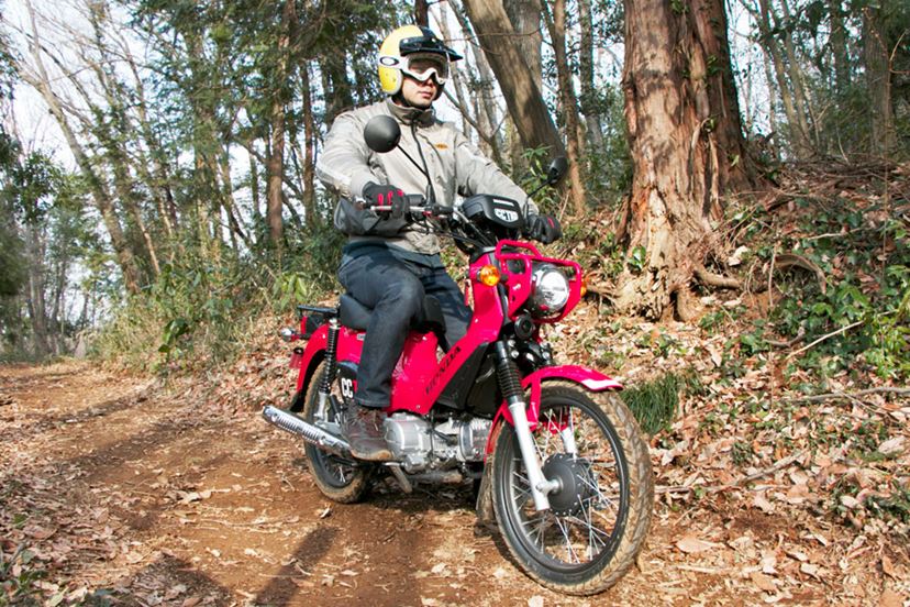 ハンターカブ再来となるか!? ホンダ「クロスカブ110」のオフロード走行が楽しい！ - 価格.comマガジン