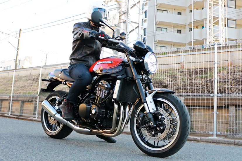 伝説の名車「Z2」再び!? カワサキ「Z900RS」の圧倒的な乗り味に