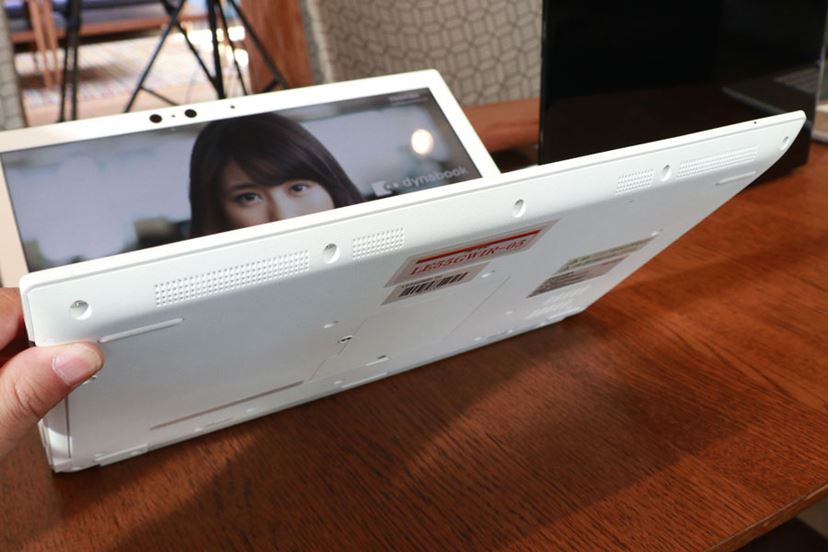 よーく見るといろいろと変わってる！ 東芝が主力ノートPC「dynabook T」の新モデルを発表 - 価格.comマガジン