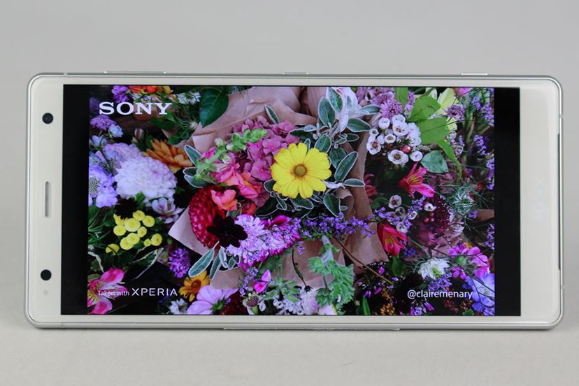 縦長ディスプレイを備えた｢Xperia XZ2｣5日間使用レビュー - 価格.com