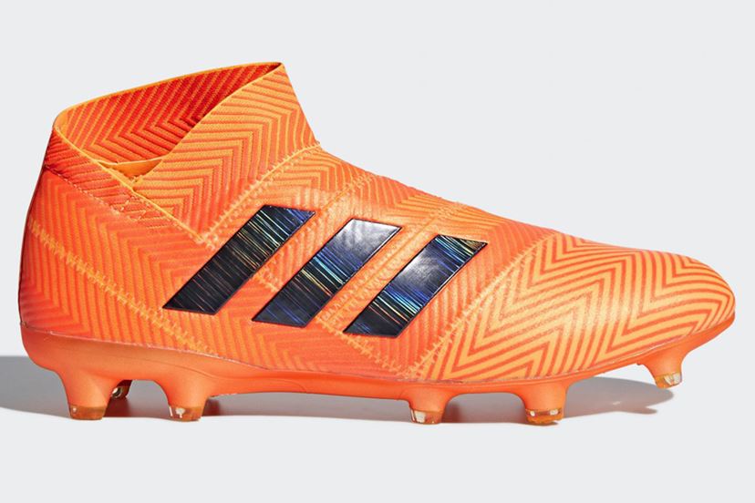 大迫選手の半端ないスパイクは!? サッカー日本代表着用モデル