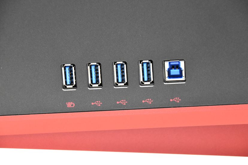 FPS用ゲーミング液晶の選び方を解説。圧倒的な没入感なら「湾曲パネル