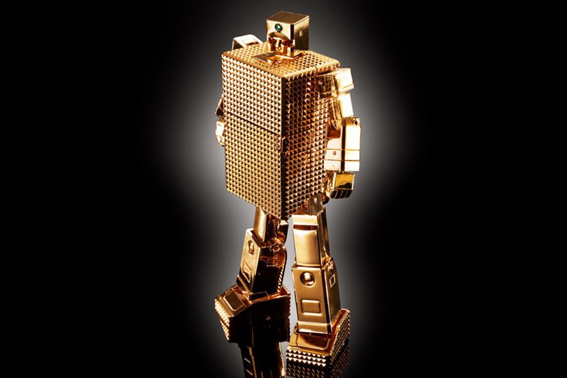 玩具を超えた輝き。「ゴールドライタン」が24金メッキで超合金化