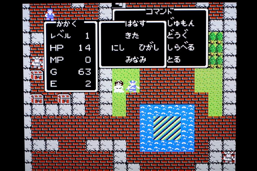 もはや“完全な新モデル”「ミニファミコン 週刊少年ジャンプ版