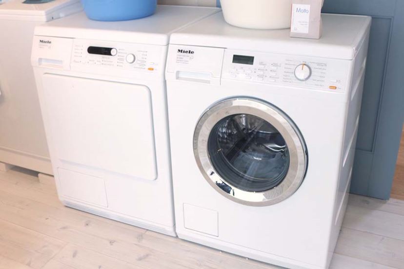 Miele ミーレ たのめ 衣類乾燥機 T8823C