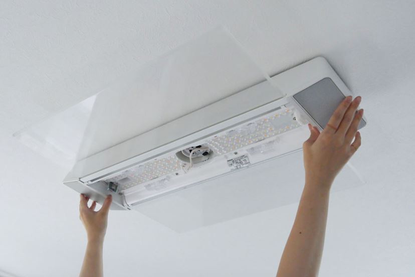 光と音のシャワーが心地いい！ スピーカー搭載LEDシーリングライトで