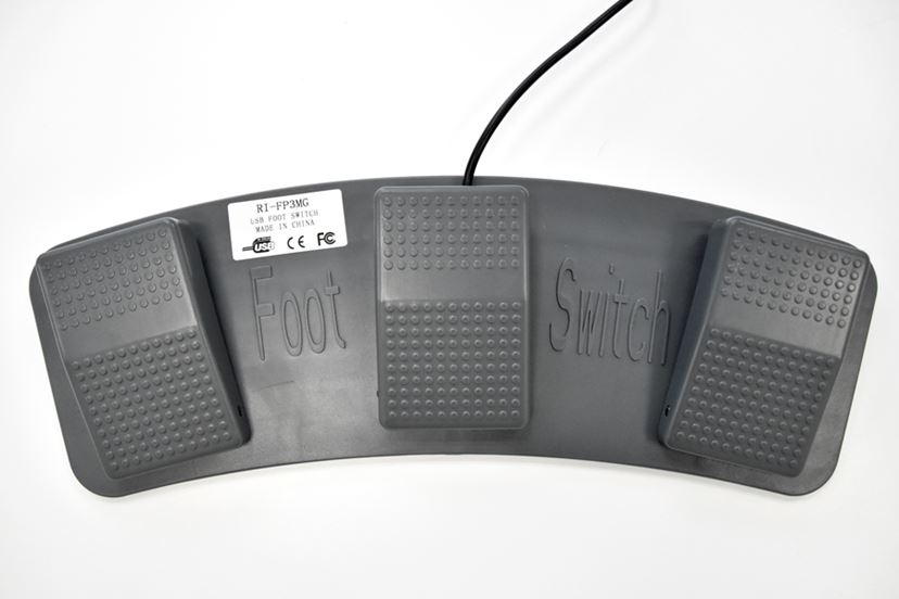LEAP motion + USB三連フットペダルスイッチ RI-FP1MG メカニカル