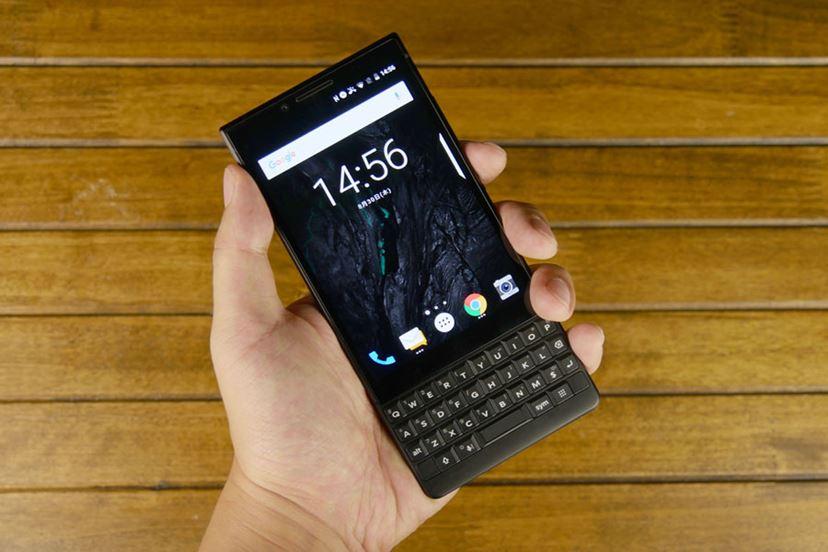 BlackBerry KEY2」徹底レビュー。物理キーボードが快適過ぎる