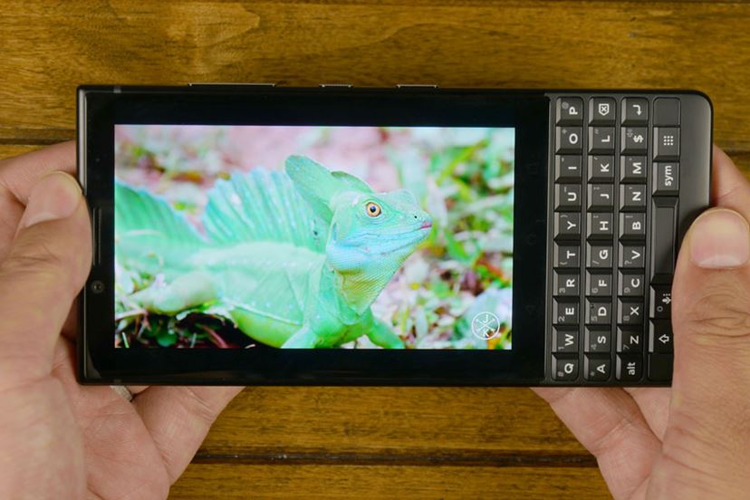 BlackBerry KEY2」徹底レビュー。物理キーボードが快適過ぎる