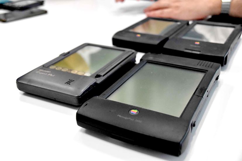 アップル影の歴史、Newton発売25周年企画。これがあったからiPhoneが