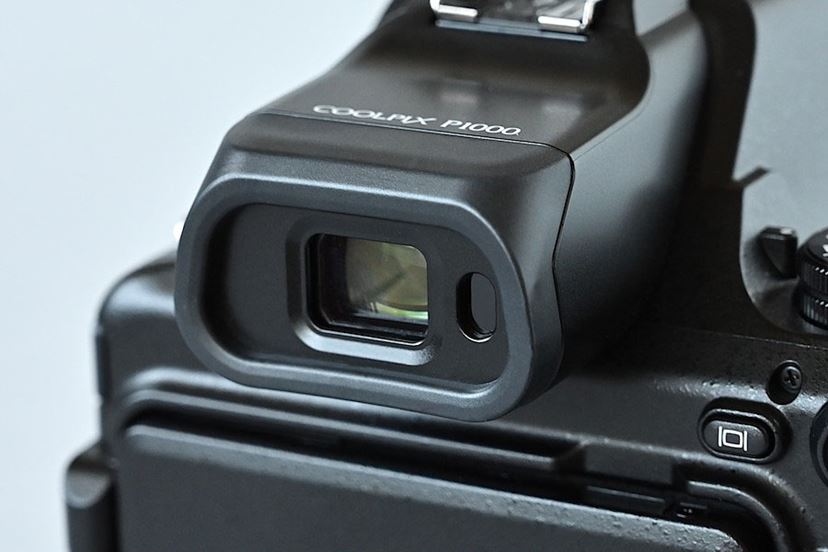 3000mm相当の超望遠撮影を実現！ ニコン「COOLPIX P1000」実写レビュー