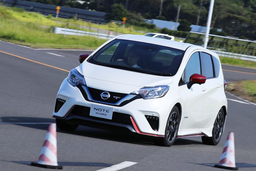 日産「ノートe-POWER NISMO S」｜3L V6並みのトルクとジェット機のようにスムーズな加速感 - 価格.comマガジン