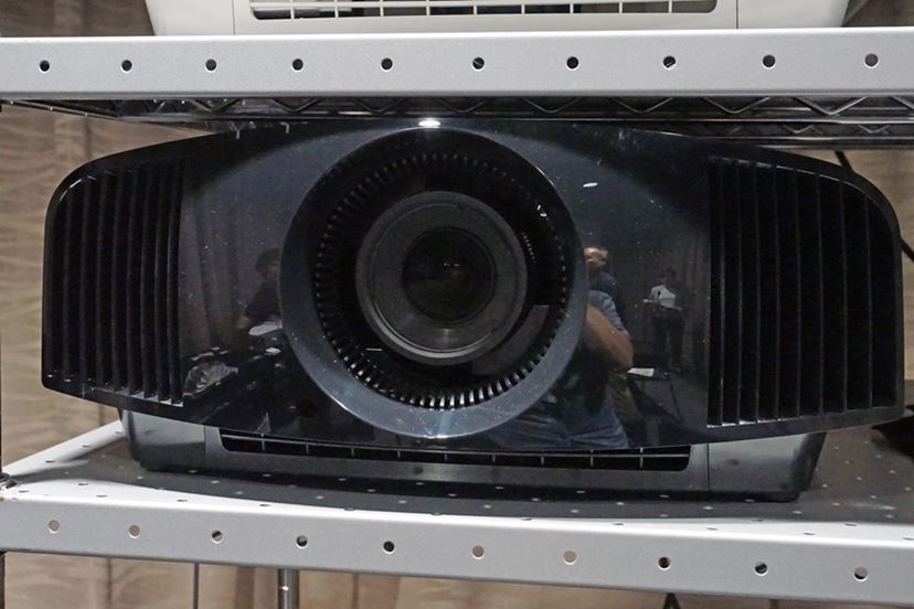 アバックWEB-SHOP / 【中古】SONY VPL-VW255(B)【コード01-08496】