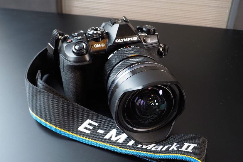 OLYMPUS OM-D E-M10Ⅱ ブラック 交換レンズ付き（オリンパス「OM-D E 