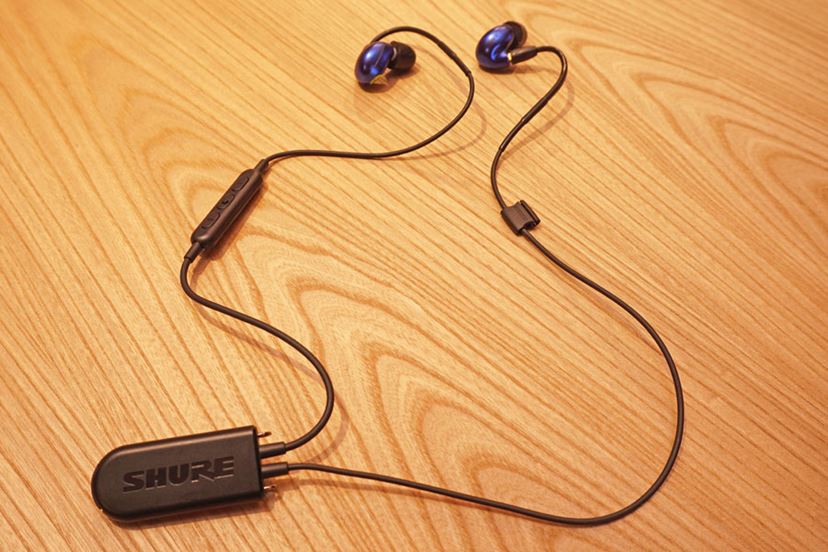 Shureの新Bluetoothリケーブル「RMCE-BT2」はパワーアップしたヘッドホンアンプで音質向上！ - 価格.comマガジン