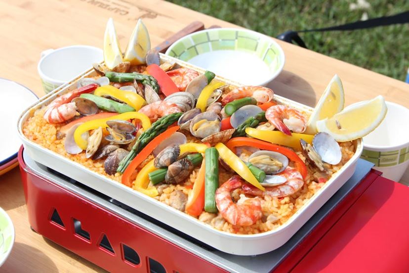 おしゃれキャンプの決定版!? ポップでかわいいカセットガス式ホット