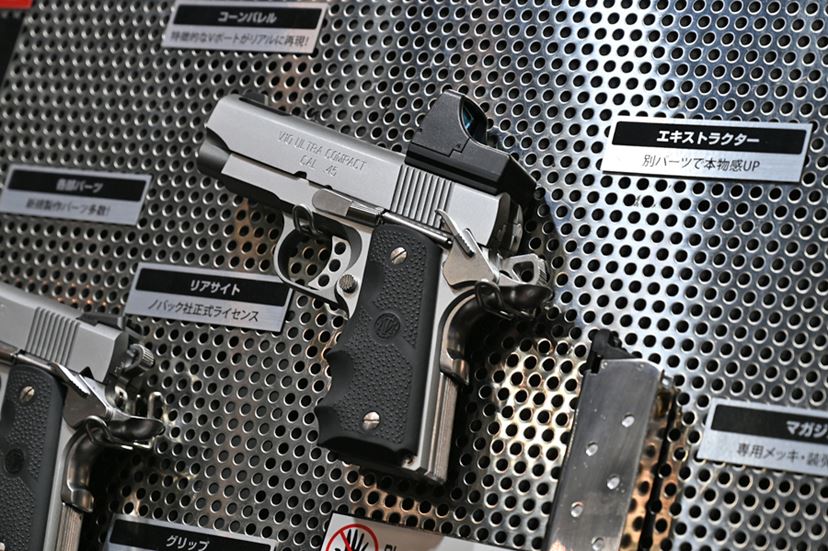 ★新品・未開封★ 東京マルイ エアガン 5点　まとめ売り 楽天市場】東京マルイ ハイキャパ 5.1 シルバー No.32 サバゲー