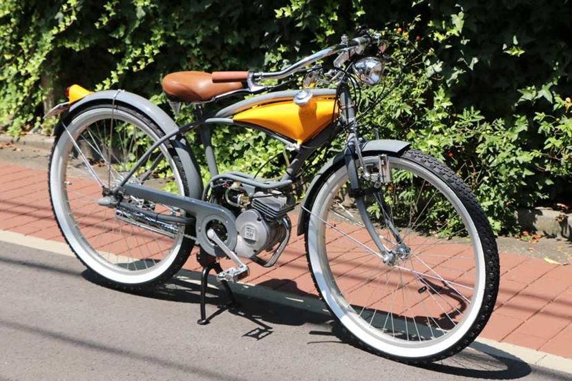 振り返られるほどのルックス！ 自転車のようなバイク「モペット」が意外に楽しい!! - 価格.comマガジン