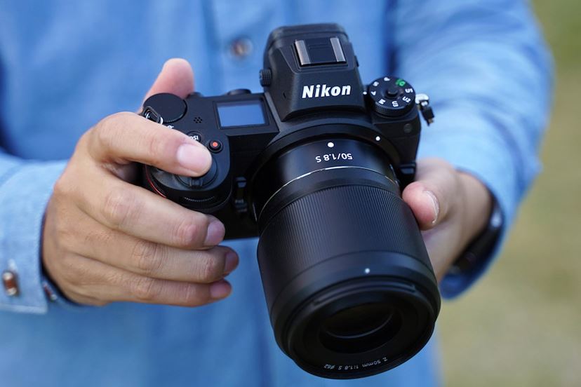 Z5II - 概要 | ミラーレスカメラ | ニコン