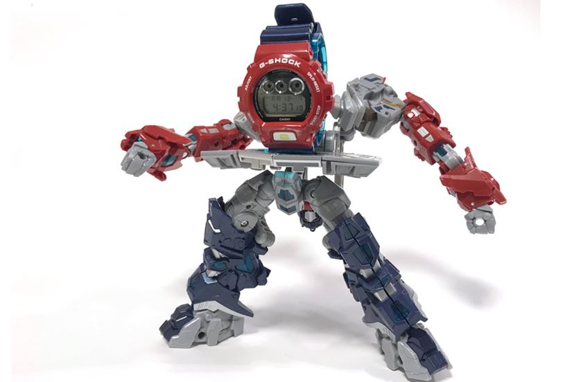 G-SHOCK」が「トランスフォーマー」の中に！ コラボ変形