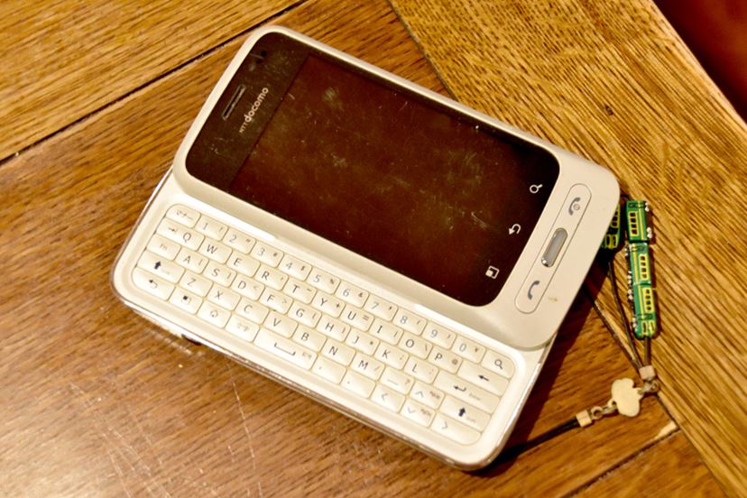 アキバの喫茶店で、はんだごて片手に改造！」あのころ、HP200LX