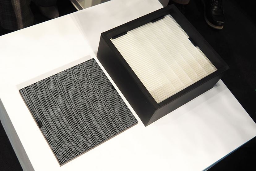 バルミューダ集塵フィルター⭐︎新品自宅保存定価7700円⭐︎在庫2個あります。 バルミューダ集塵フィルター⭐︎新品自宅保存定価7700円⭐︎在庫2個