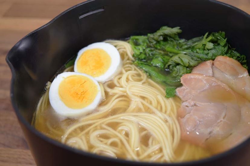 料理も作れるシロカの電気ケトル「おりょうりケトル ちょいなべ」が