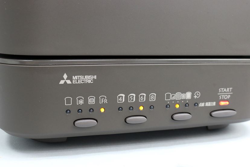 サクサクなのにやわらか！ 新食感トースター「三菱ブレッド