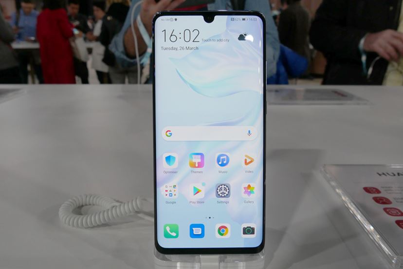 ファーウェイが新型スマホ「P30 Pro」＆「P30」発表。暗所撮影、ズームが強化 - 価格.comマガジン