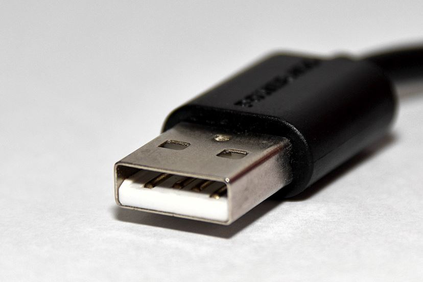 【写真1〜3の各文房具・USB関係】複数種 総額1万以上 GWM.2NVMe-U3G2CCA | GWM.2NVMe-U3G2CCA | 玄人志向 USB3.2 Gen2