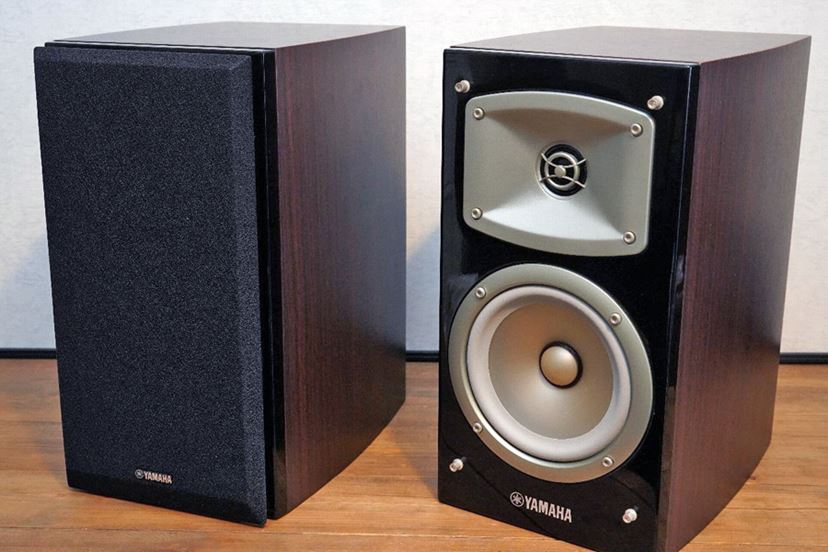 YAMAHA NS-B330 YAMAHA NS-B330 Speaker Black Pair Hires PMD corn