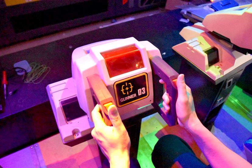 巨大アーケードゲーム「ギャラクシアン3」のために保管用