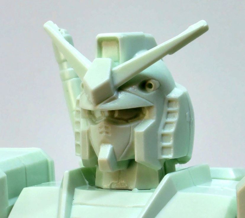 1/144スケールの「RX-78-2 ガンダム」を徹底比較！ 旧キット・HG
