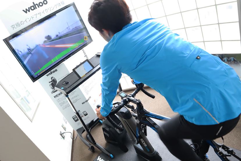 心拍上がると風が吹く！ 自転車用のIoTトレーニングマシンを体験してきた - 価格.comマガジン