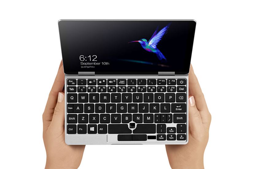 今週発売の注目製品】ドコモから、コンパクトな5.0型スマホ 今週発売の注目製品】ドコモから、コンパクトな5.0型スマホ
