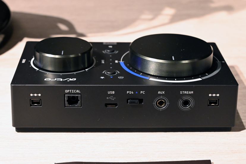 PS4にも対応！ASTRO Gamingの最新ワイヤレスゲーミングヘッド