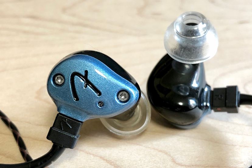 Fenderイヤホン「Pro IEM」徹底レビュー！ 全7機種をFenderゆかりの名曲で聴く - 価格.comマガジン