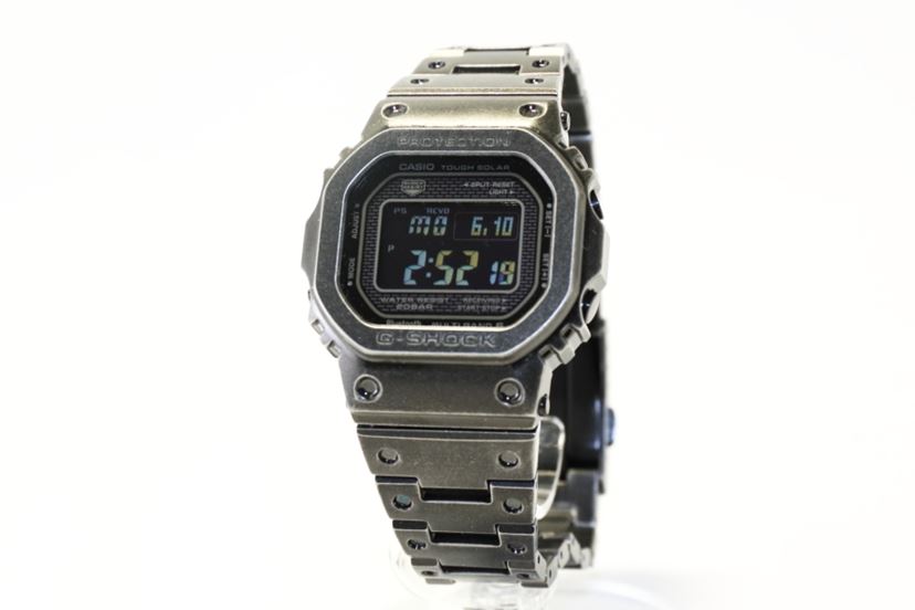 G-SHOCK」ビンテージ感のあるフルメタルスクエアモデル誕生！ ギア感獲得で大満足 - 価格.comマガジン