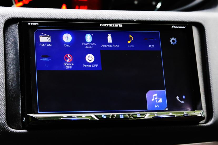 人気のカロッツェリア「FH-9400DVS」を自腹でレビュー／スマホ接続で “コスパ最強”のディスプレイオーディオ - 価格.comマガジン